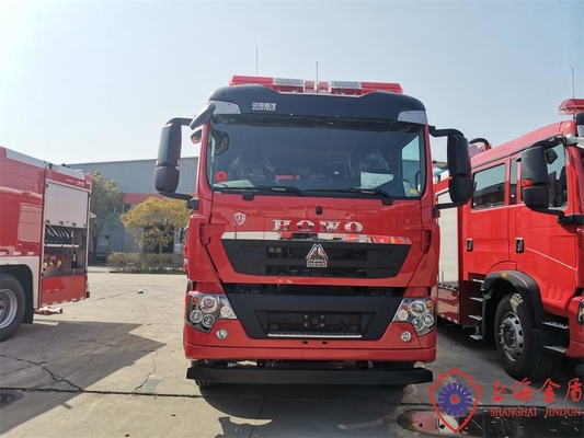 کامیون آتش نشانی فوم 8000 لیتری Light Duty 4×2 Drive با مانیتور آتش نشانی دستی